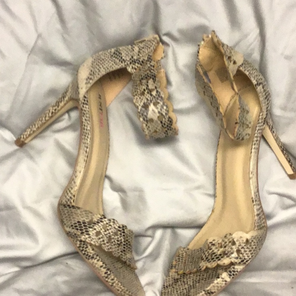 Heeled sandals